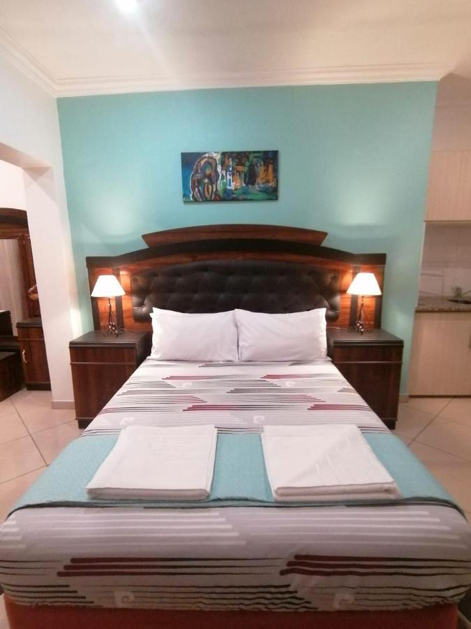 Palm View Guest House Pretoria-Noord Exterior foto